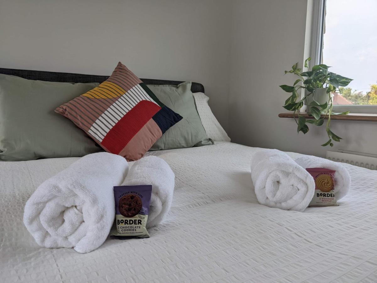 *Large Unique Retro Private Attic & Bathroom* Μπράιτον Εξωτερικό φωτογραφία